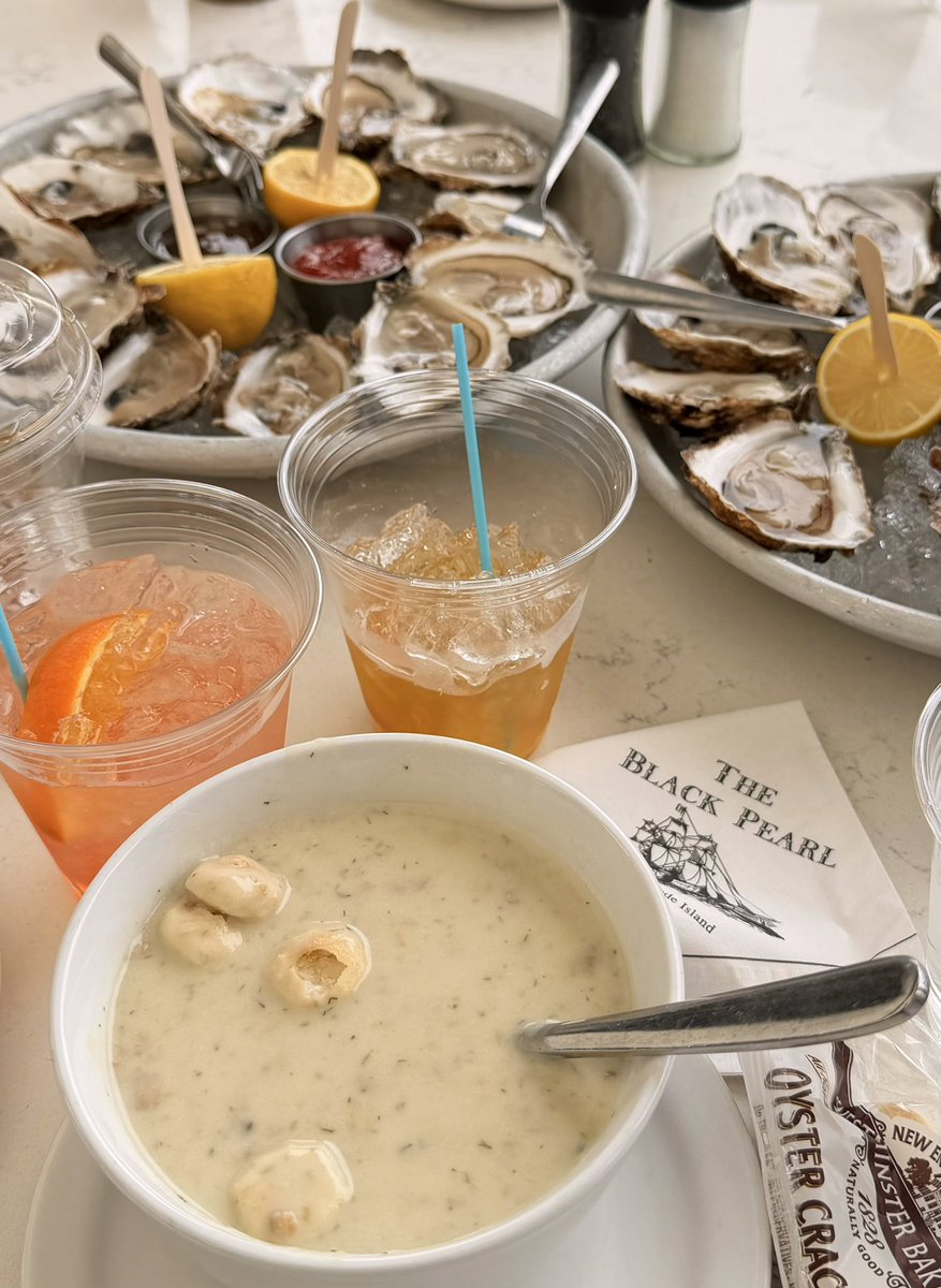 ▼ Kiel James Patrick tweet media