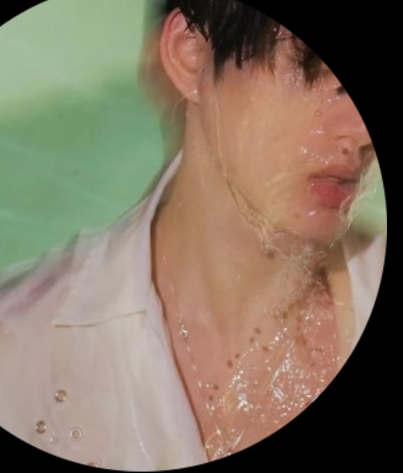 MOTHHOLIC🦈D BLUEPRINT 🦋💫🏊🏻♂️👨🎤 tweet media