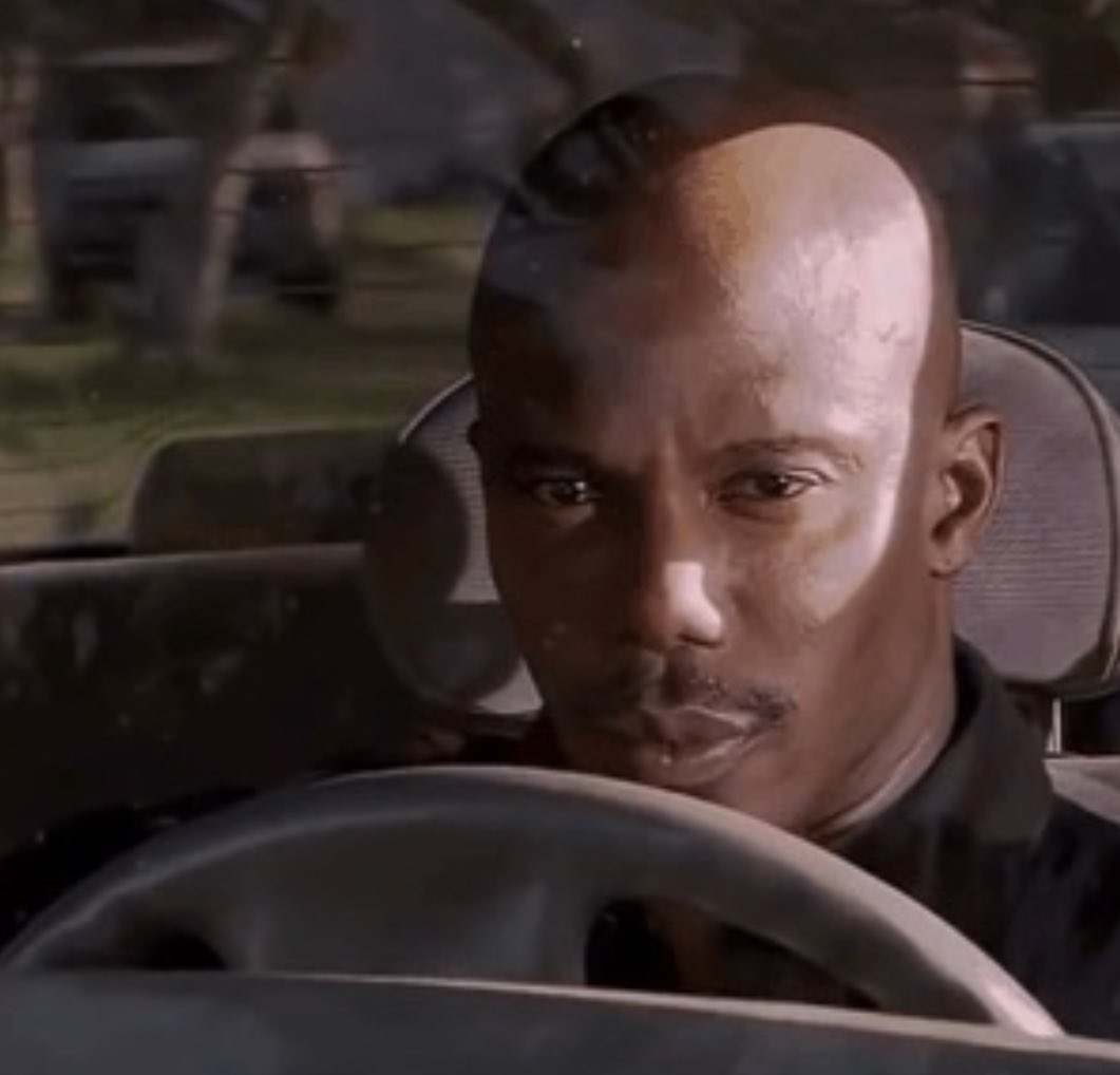 لیلوید tweet media