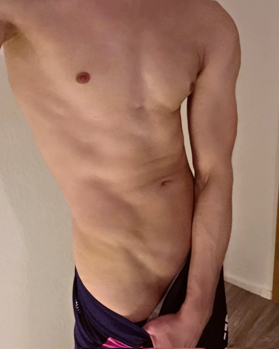 KeepUpWithCody💦 tweet media