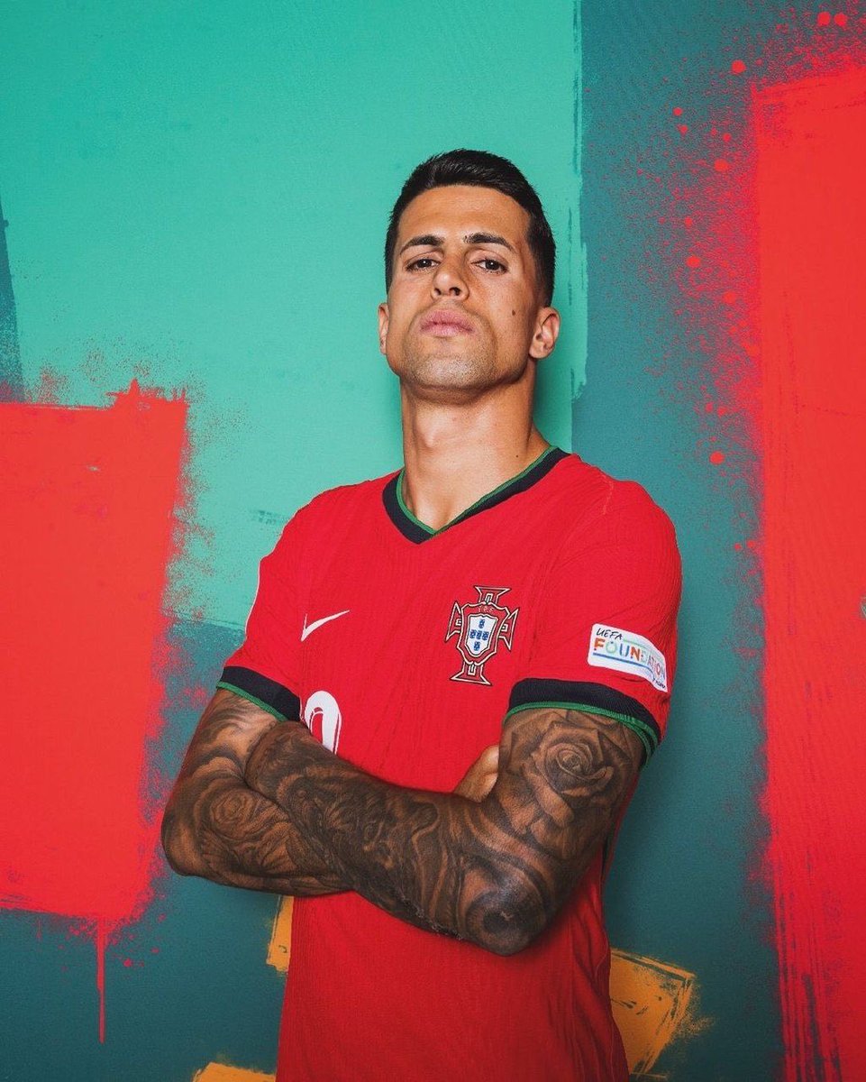 منتخب البرتغال tweet media