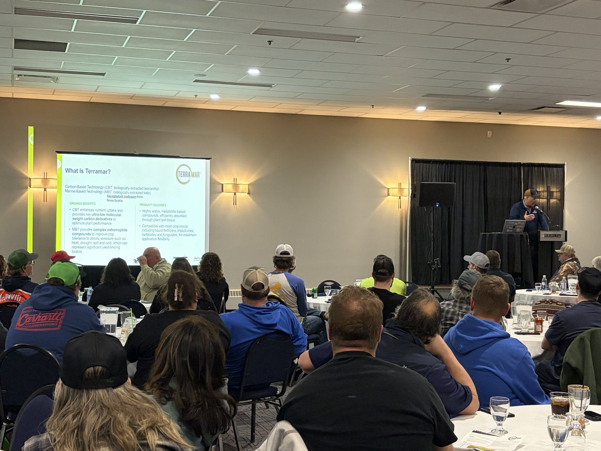 The one and only <a href="/AGRICENLIFER/">Stephen Sexton</a> doing his thing in front of a large crowd of South Sask customers last night talking all things #TERRAMAR. A great addition to any spray tank to help set your crop up for success in 2026! 

Thanks again Steve!