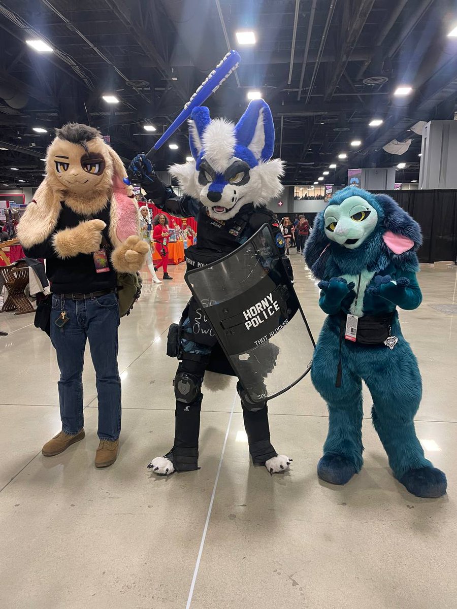 WattaBunny🔜FurTheMore tweet media