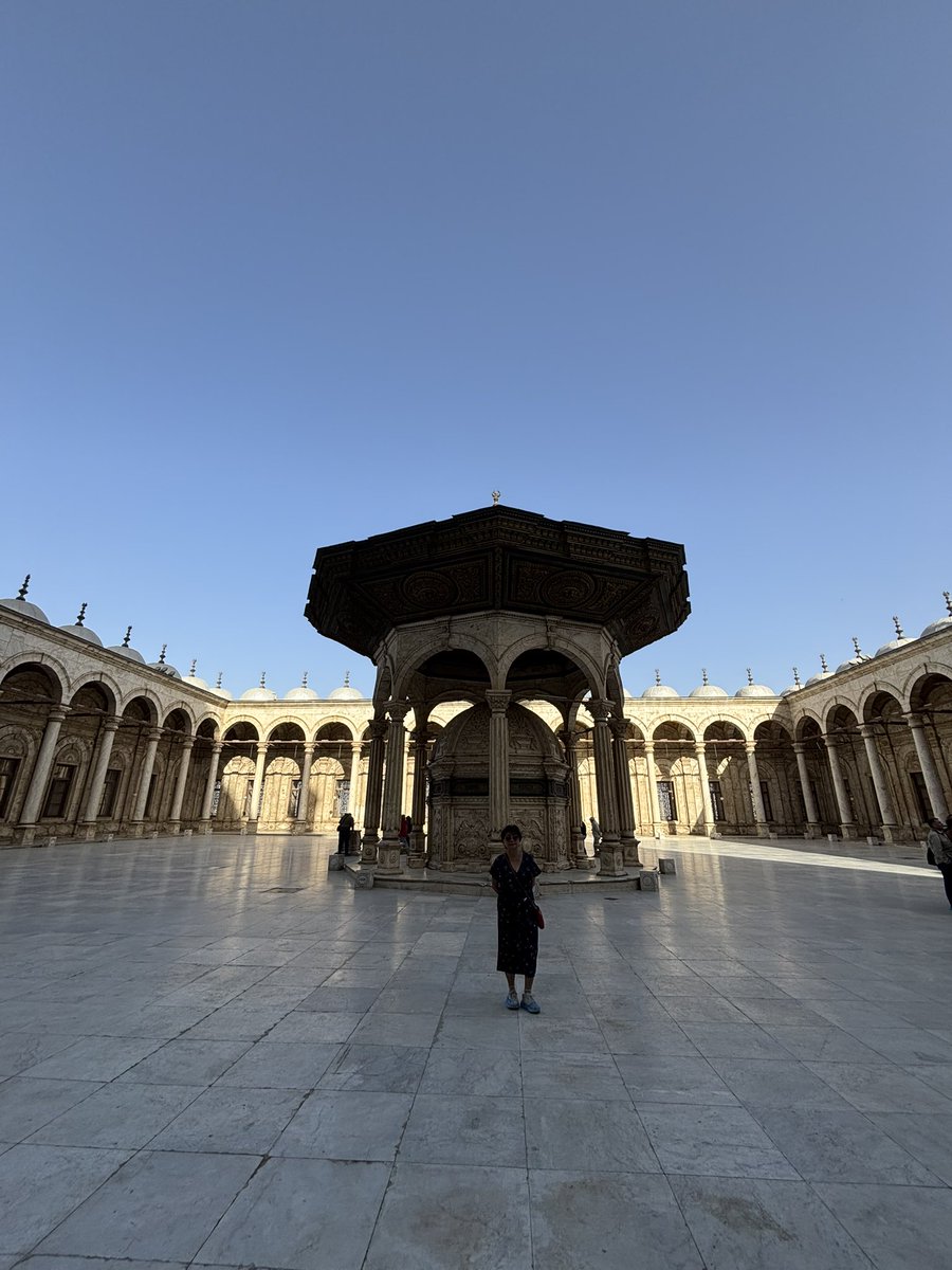 jiaicho's tweet photo. Back in Cairo visiting the Muhammad Ali Mosque built in Ottoman and European styles in 1800s. https://t.co/Bf1Eoxtn8a