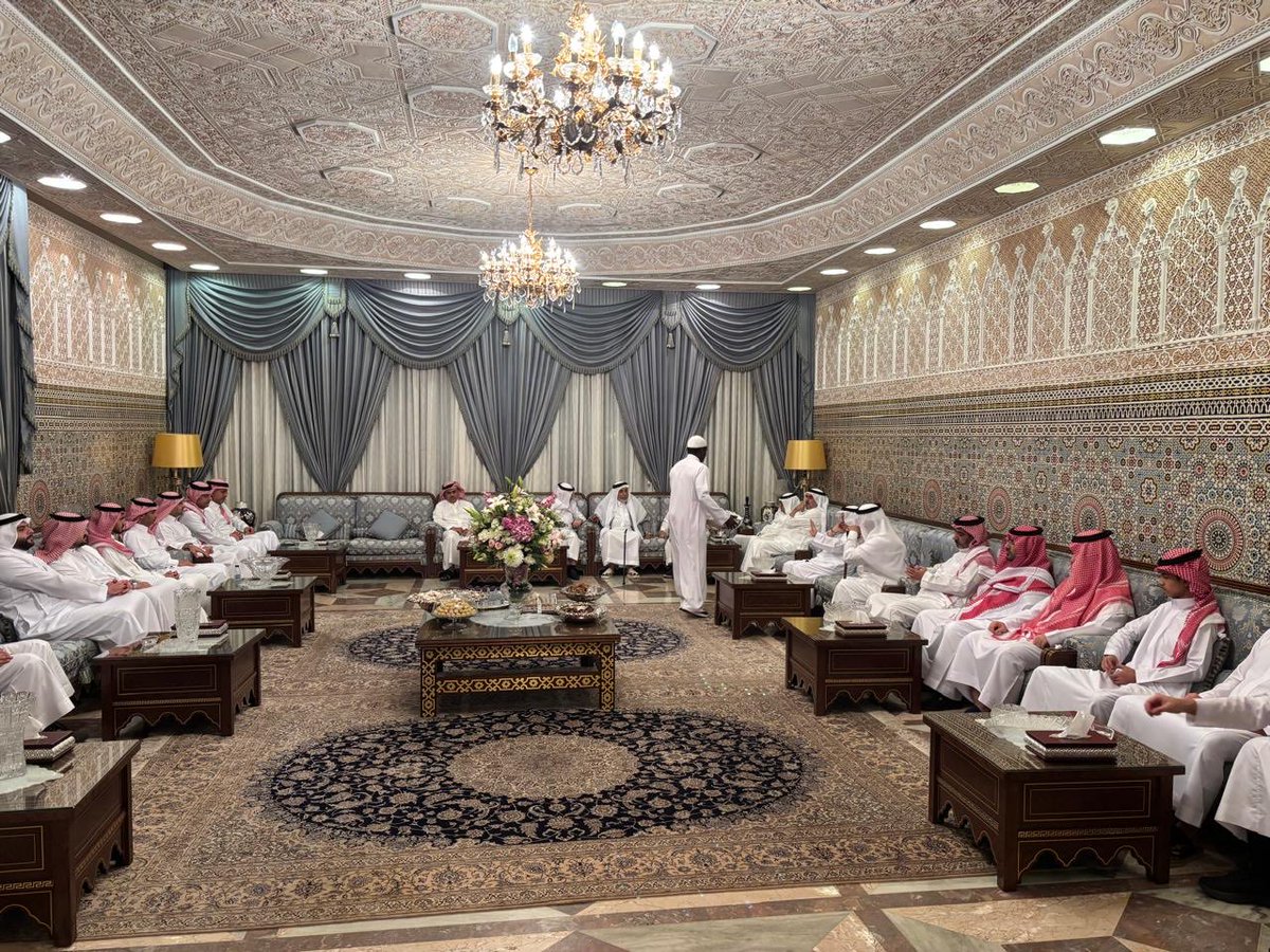 عائلة آل صقر | غامد tweet media