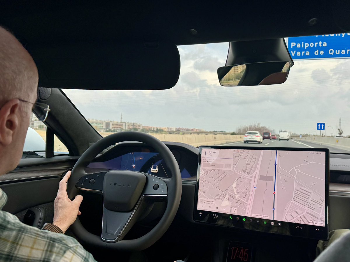 Aland≡Bru tweet media