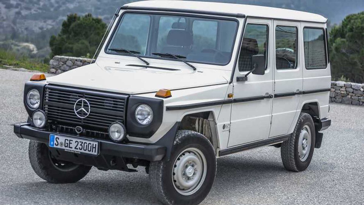 Vintage & Odd Cars tweet media