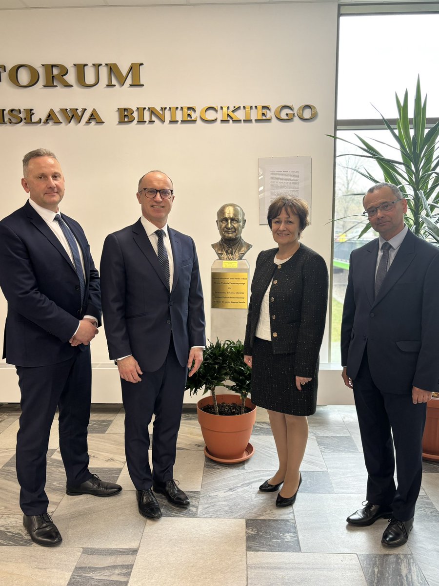 𝗚𝗿𝘇𝗲𝗴𝗼𝗿𝘇 𝗖𝗲𝘀𝘀𝗮𝗸 tweet media