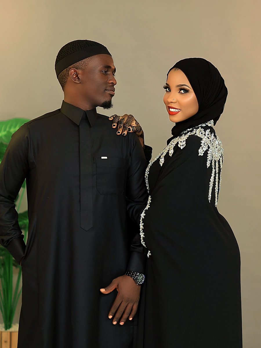 Eid Mubarak from Us 🤍🖤👩‍❤️‍👨
