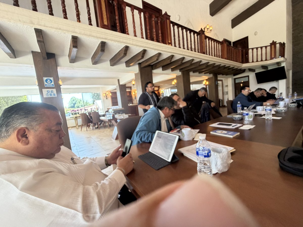 Mons. Ramón Castro tweet media