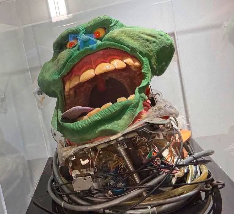 ManInPaintUK's tweet image. ABSOLUTELY LOVE these photos of (what's left of) the #animatronics from #Ghostbusters2 🤩🎬👻🚫🤖 #WhoYaGonnaCall 

#artistsonx #maninpaint #80sbaby #geek #geekartist #geekart #proudgeek #geeklife #retrogeek #popculture #popcultureart #art #artcommunity #ghostbusters