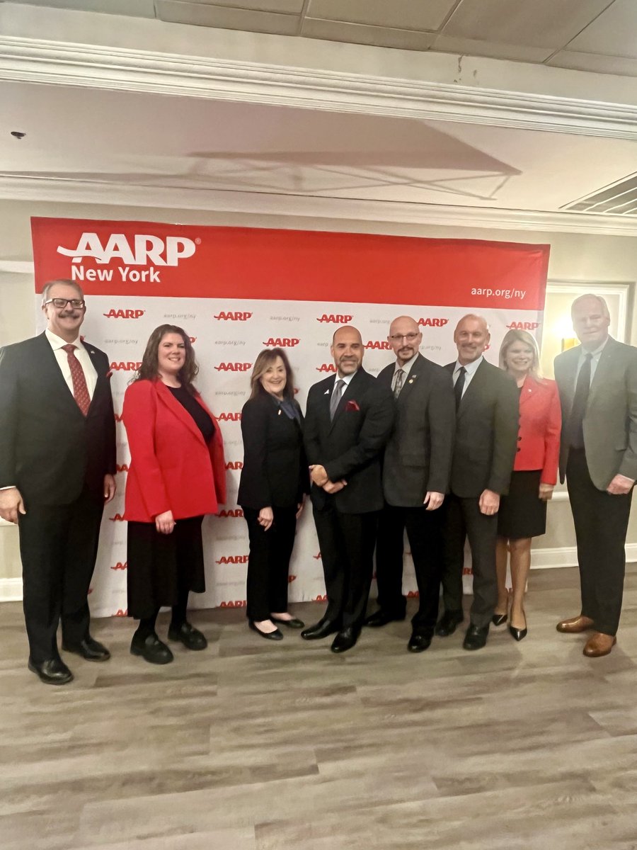 Dean Murray tweet media