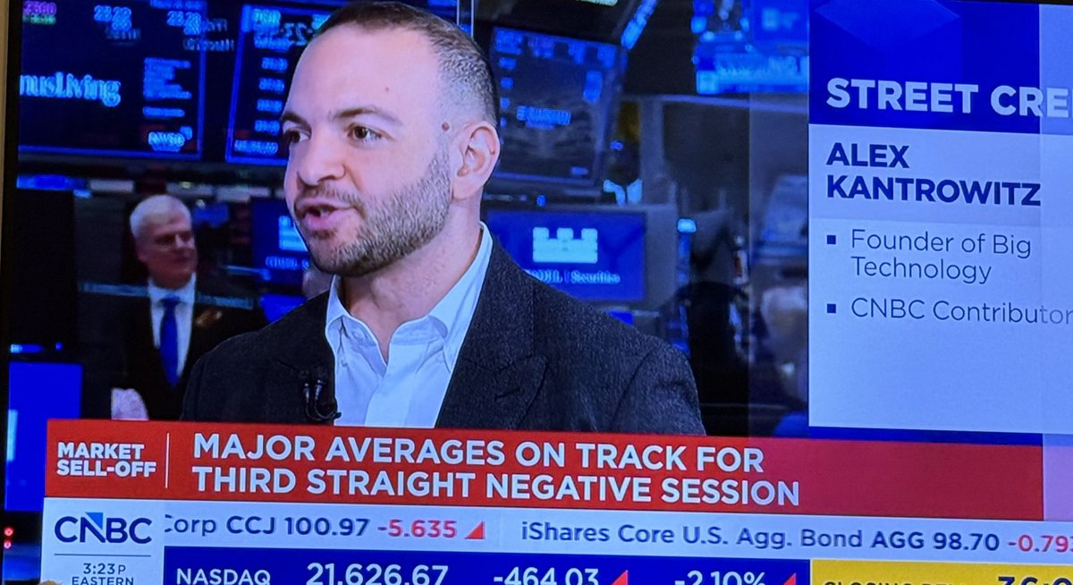 Martine Paris tweet media