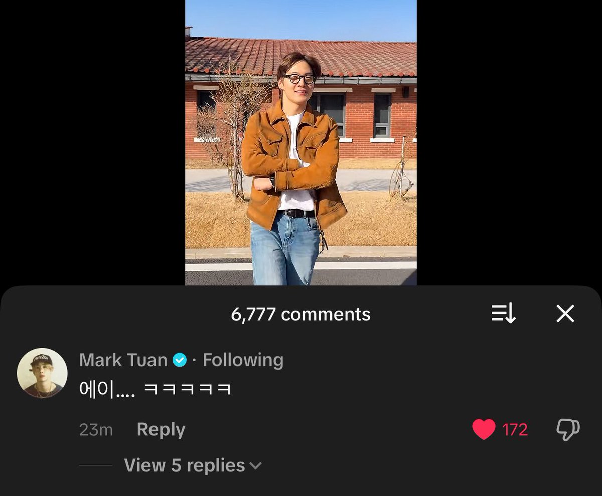 mark commented on jaebeom's tiktok 🤣🤣  "eyy..." 

mark do it too pls 🙏🏼