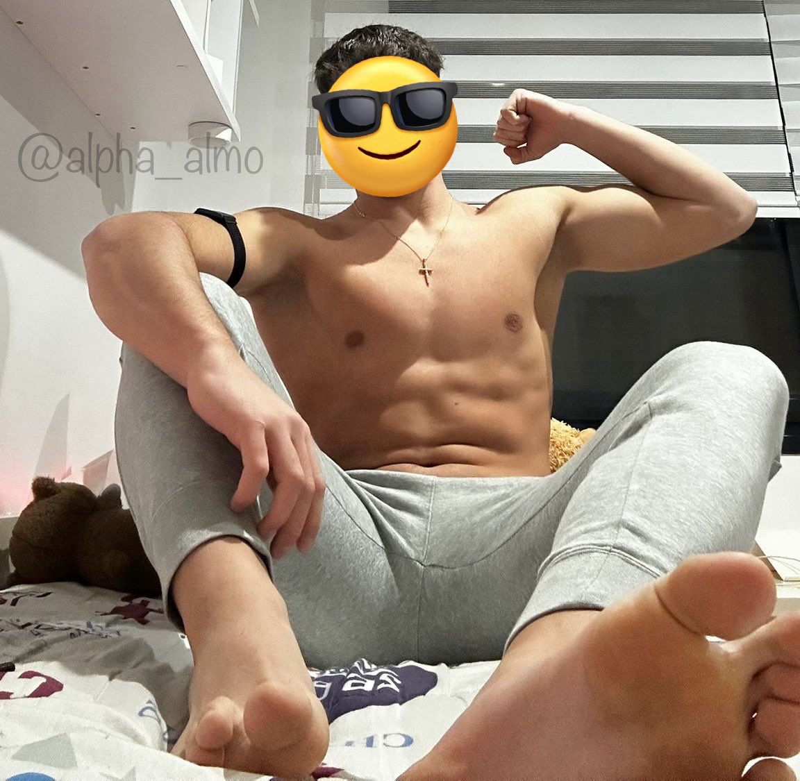 Alpha Almo tweet media