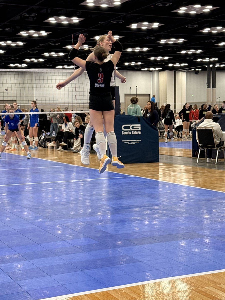 Premier NE 16 Black tweet media