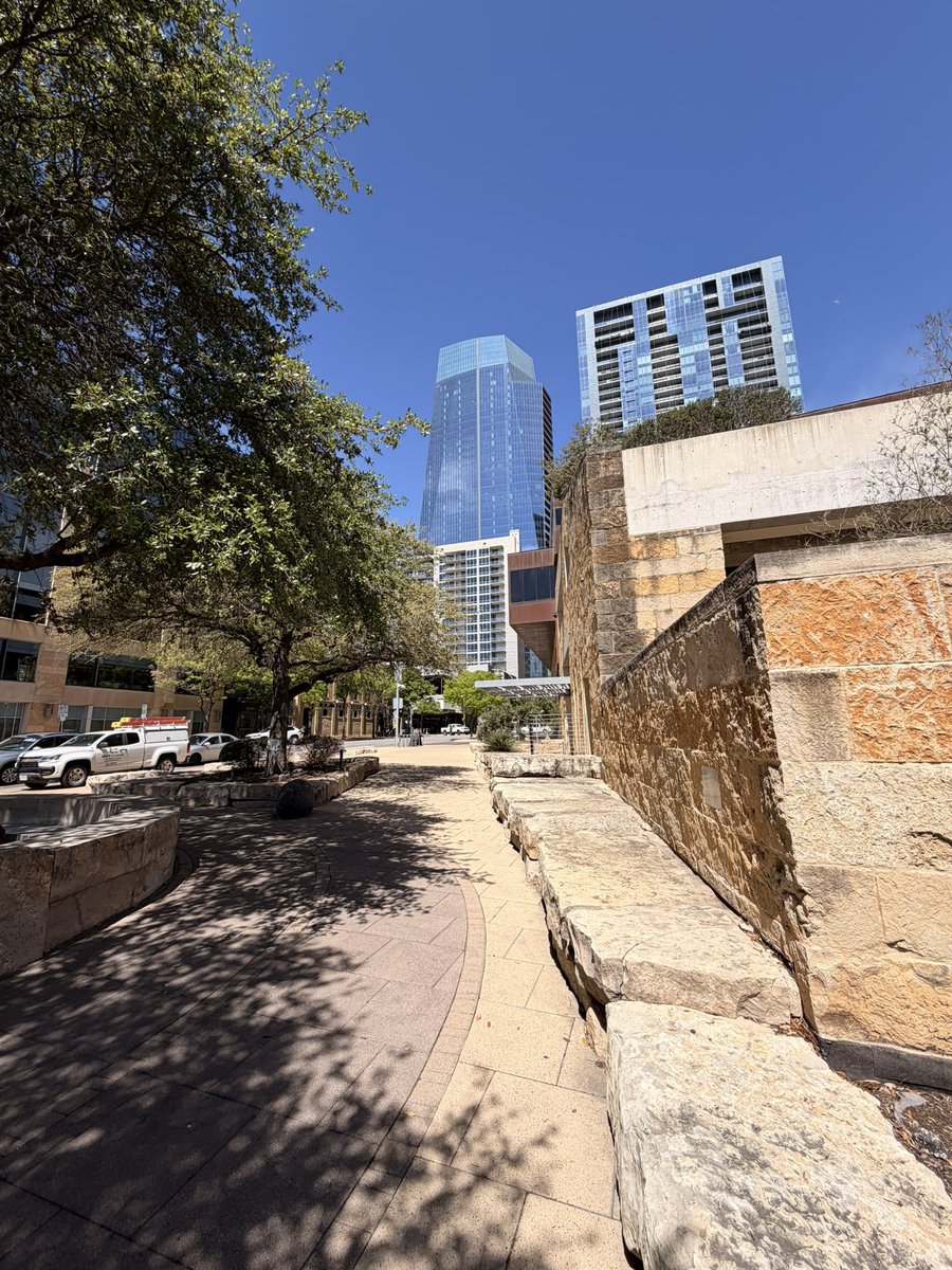 Drip Daddy tweet media