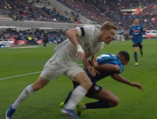 AmoreSenzaFine tweet media