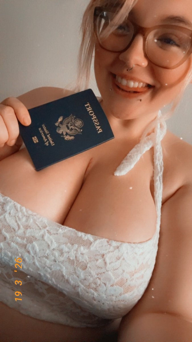 Nis ☀️ regular depression era☀️ tweet media