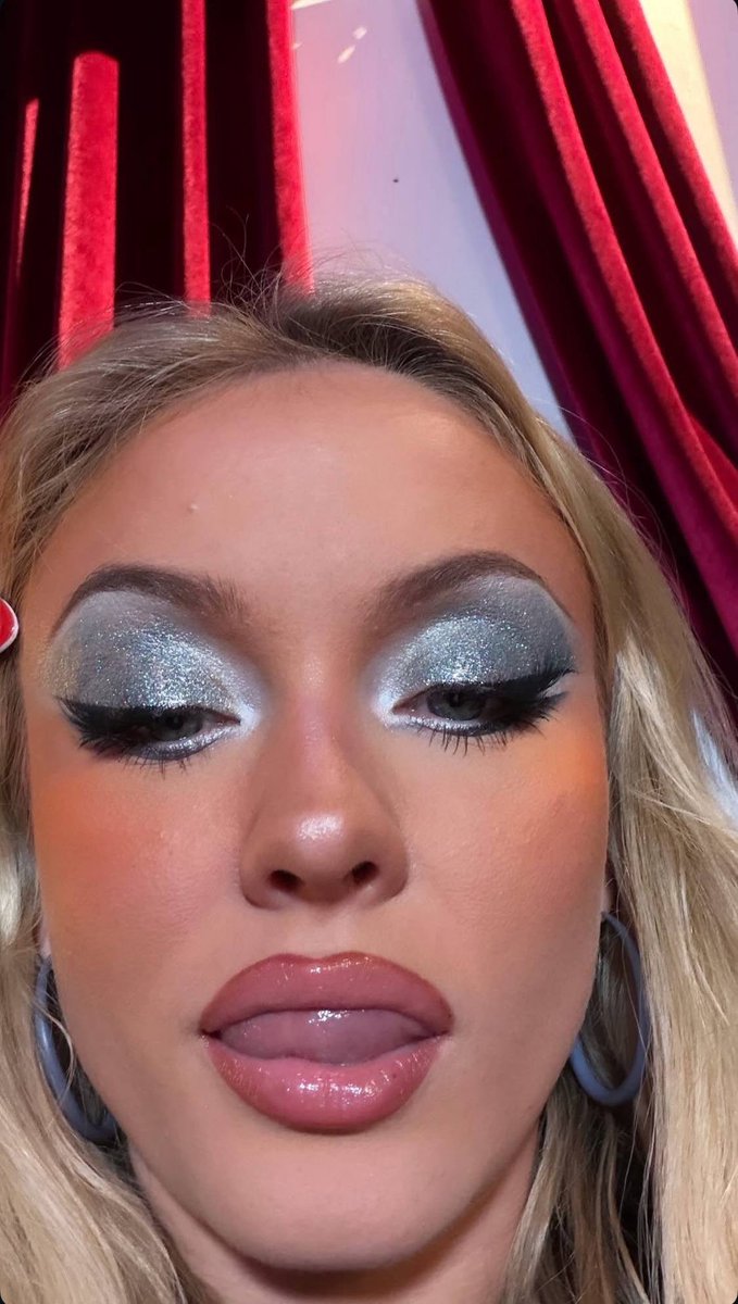 Zara Larsson Updates tweet media