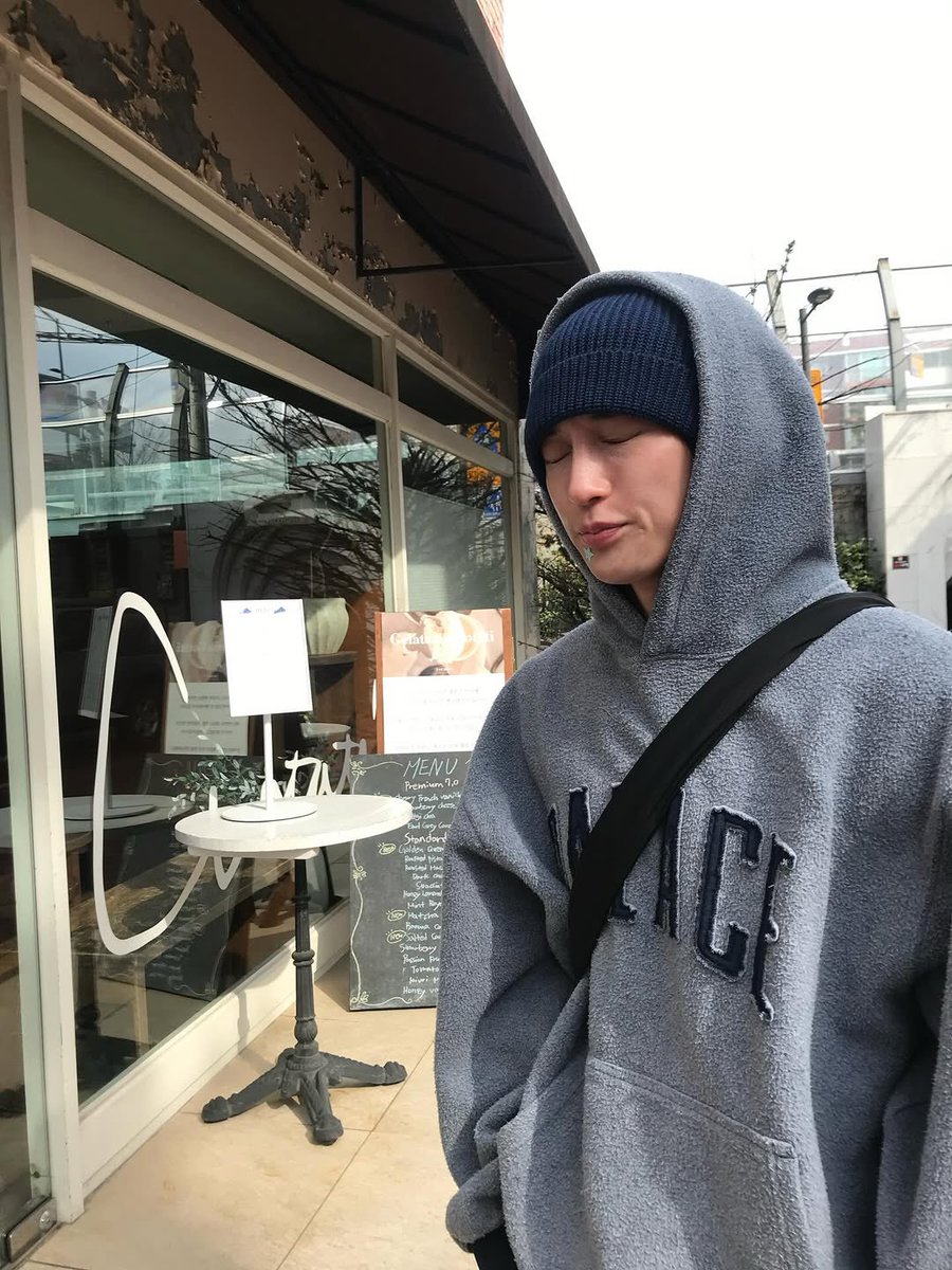 옥땅으로따라와임마 tweet media