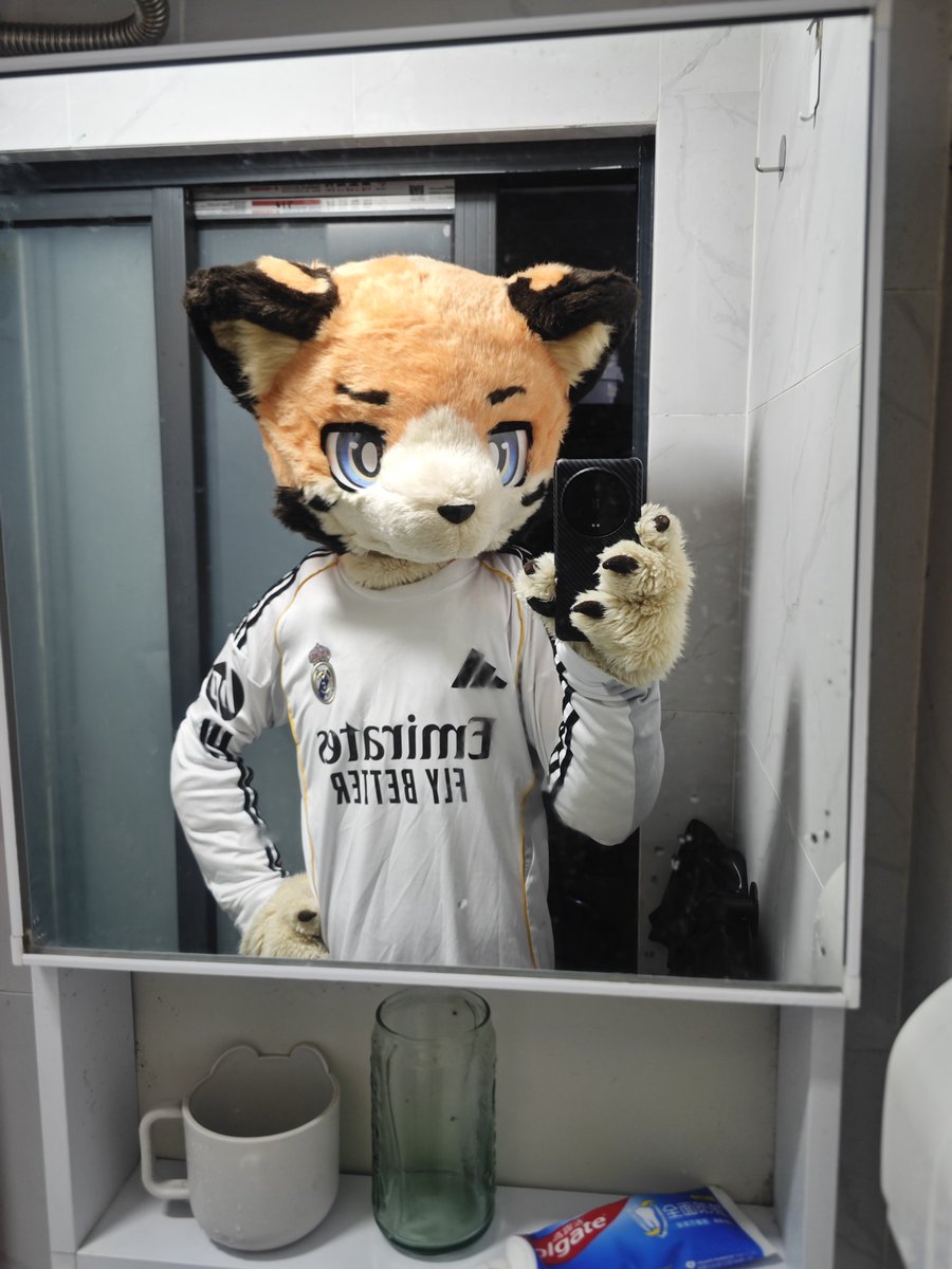 耀殇是只小熊 tweet media