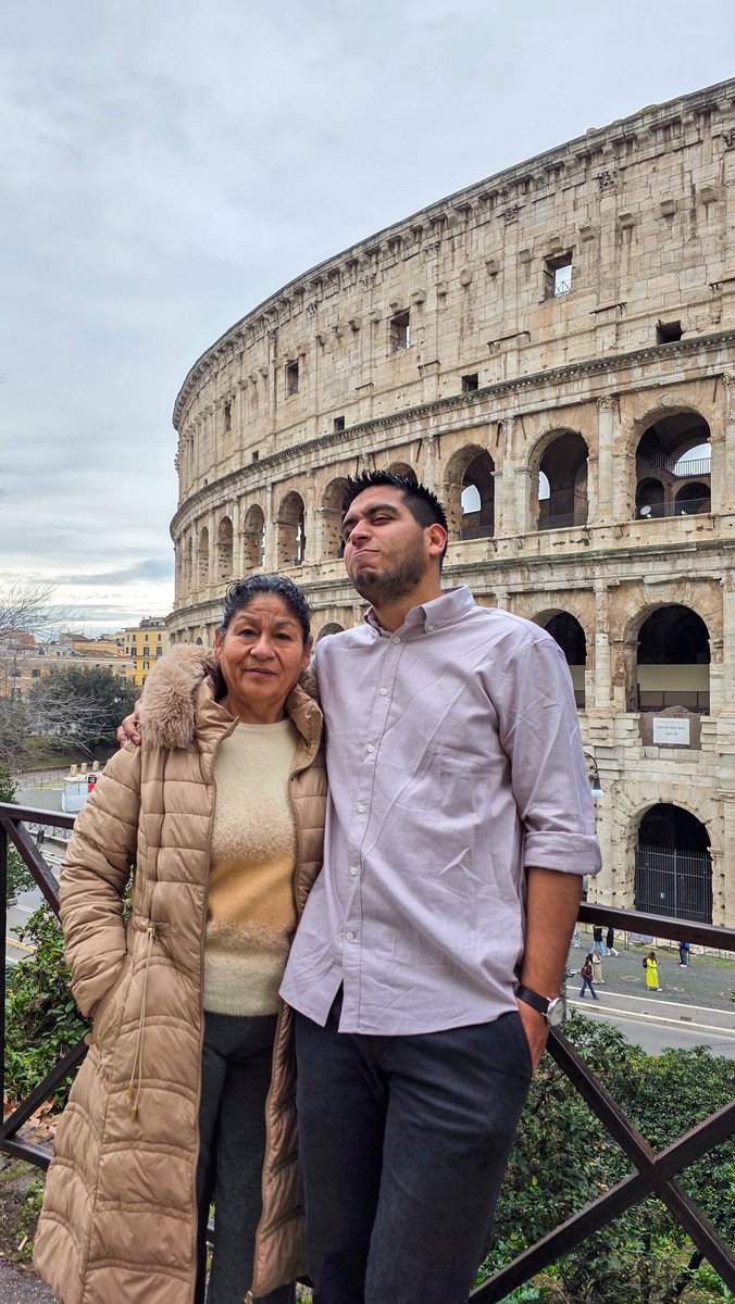 FrancisPime's tweet photo. Me quitaría la vida para dársela a ustedes... ❤️
#onepicture 📸
#travelphotography 🚀 https://t.co/4VFJ0doTL2