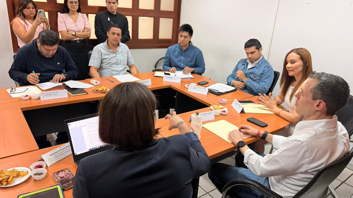 Salvador Rodríguez tweet media