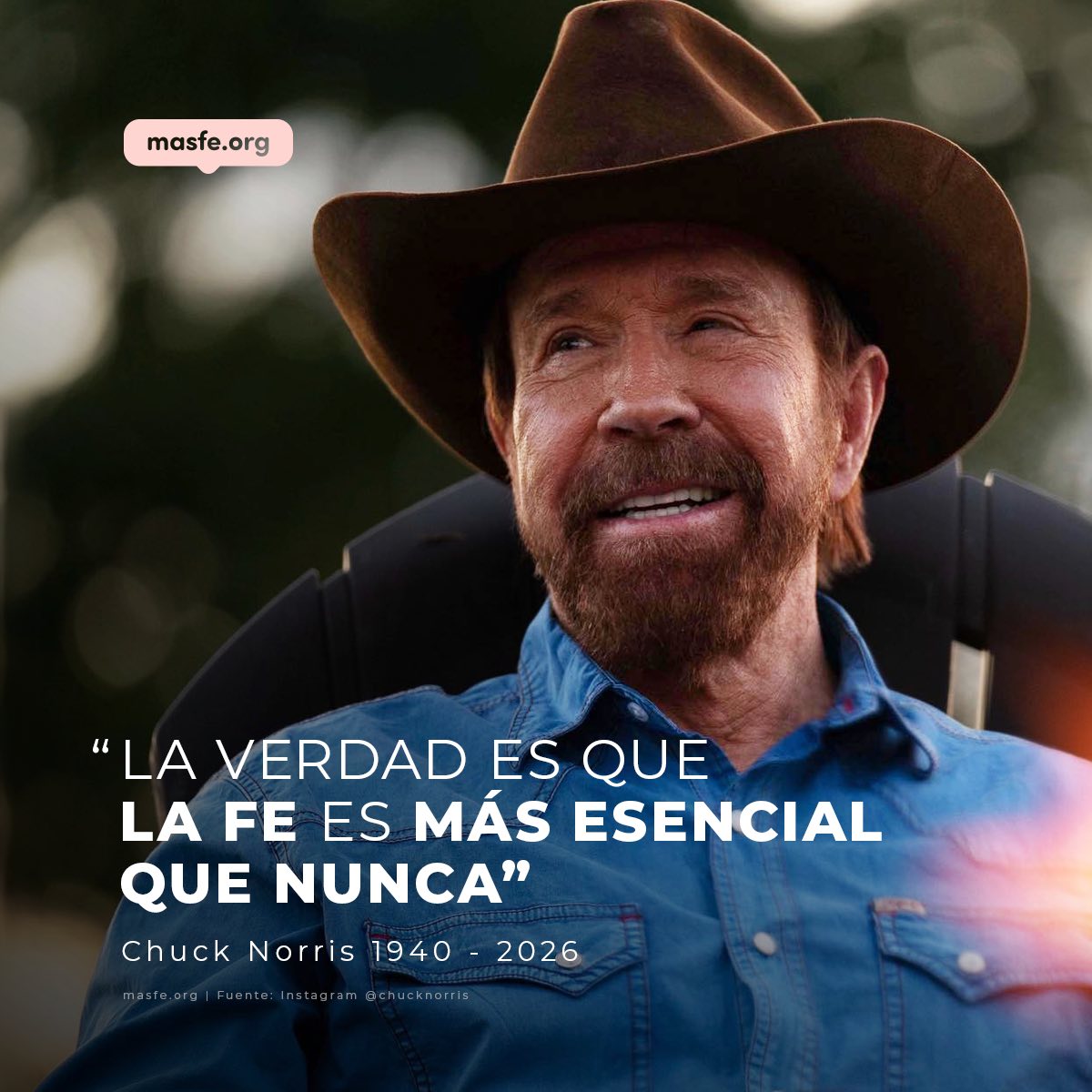 Masfe_org's tweet photo. Chuck Norris lo dijo claro: La fe en Jesucristo fue el ancla en su vida, no es la fama, no es el éxito, es el reconocimiento de quién esta contigo cuando los momentos se ponen difíciles.
Descansa en paz Chuck Norris.
#masfe #homenaje #cristianos #chucknorris https://t.co/EGZuOnm0Si
