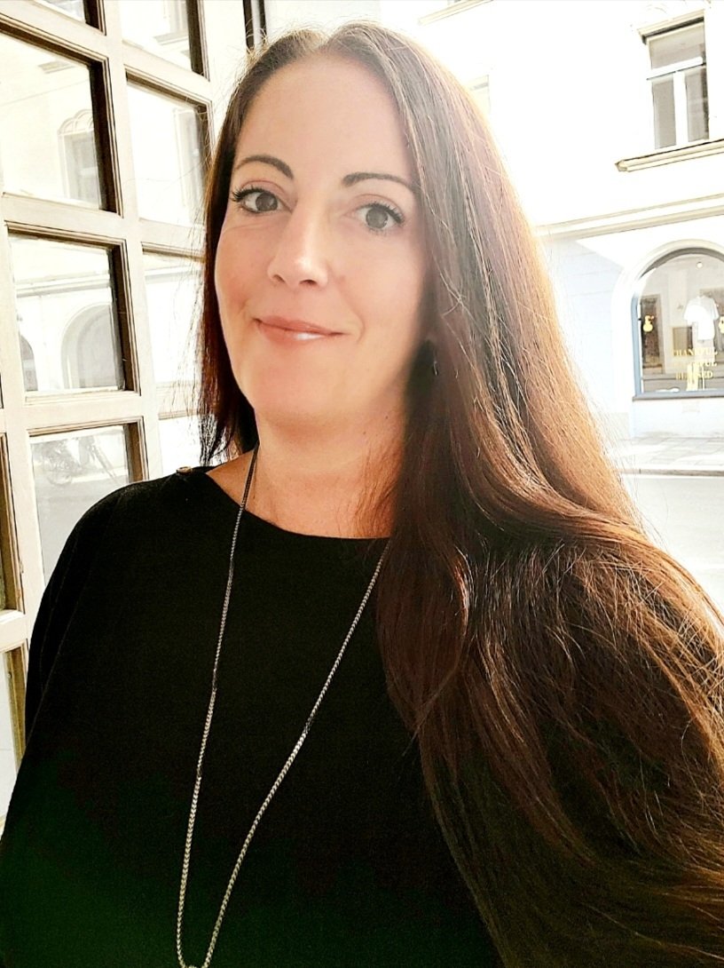 ๓єςкєгչเєﻮє tweet media