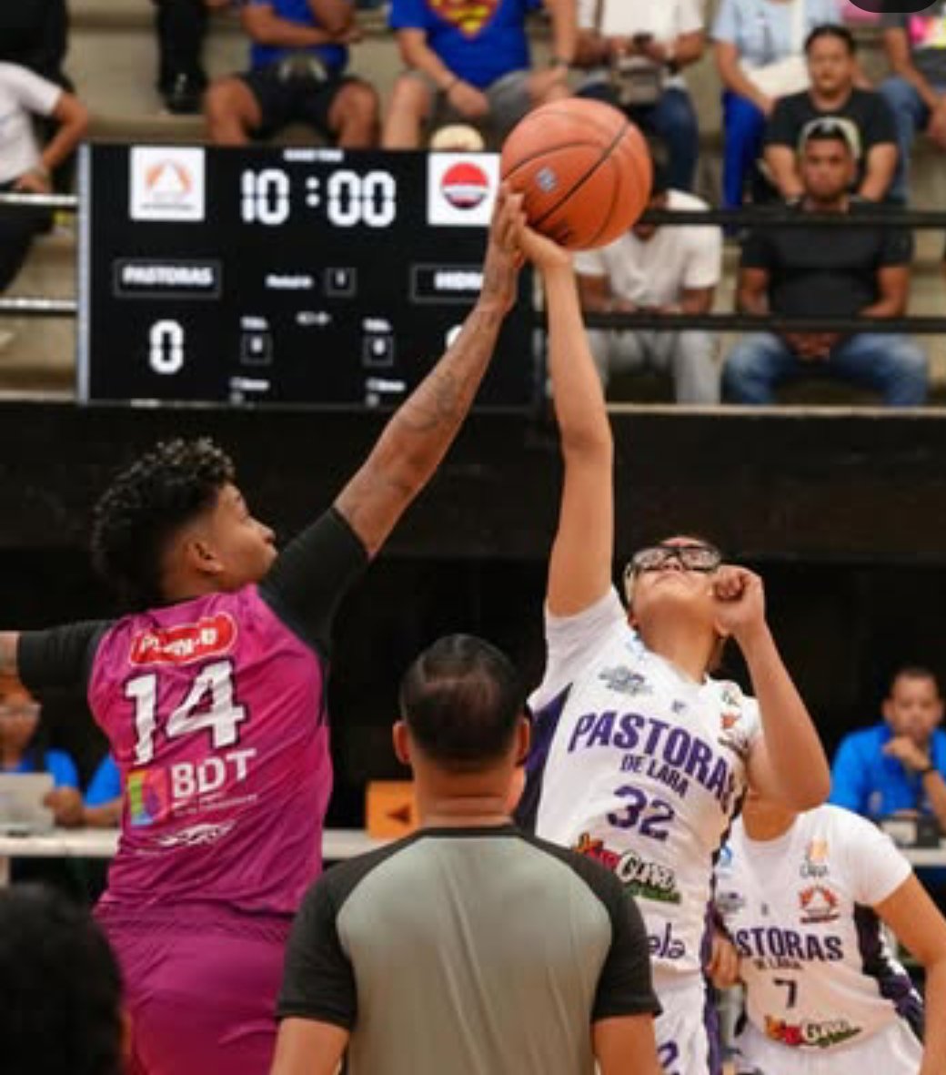 #20Marzo Las Chicas están en play el La Superliga Profesional Femenina 2026. Hidrocarburos lideran Aldrhym Adrianza  nos amplía Link youtu.be/kS90N5bErRA?si… <a href="/aldrhym/">ALDRHYM ADRIANZA El Pionero</a> <a href="/BASKETREPORT/">BASKET REPORT</a> <a href="/MegasportsT/">megasports.tv</a> <a href="/PASTVDEPORTES/">PASTV DEPORTES🏀⚾🏈⚽</a> <a href="/superligavenfem/">Superliga Femenina</a> <a href="/FVBbasketball/">FVB 🇻🇪🏀</a> #venezuela #mujeres #venezuela