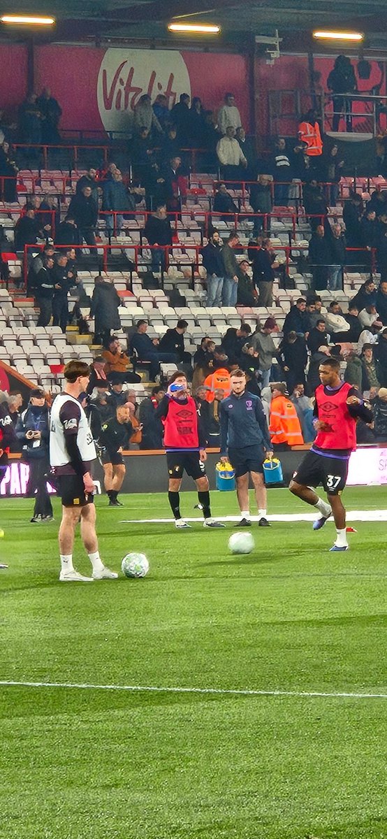 Tony Cross tweet media