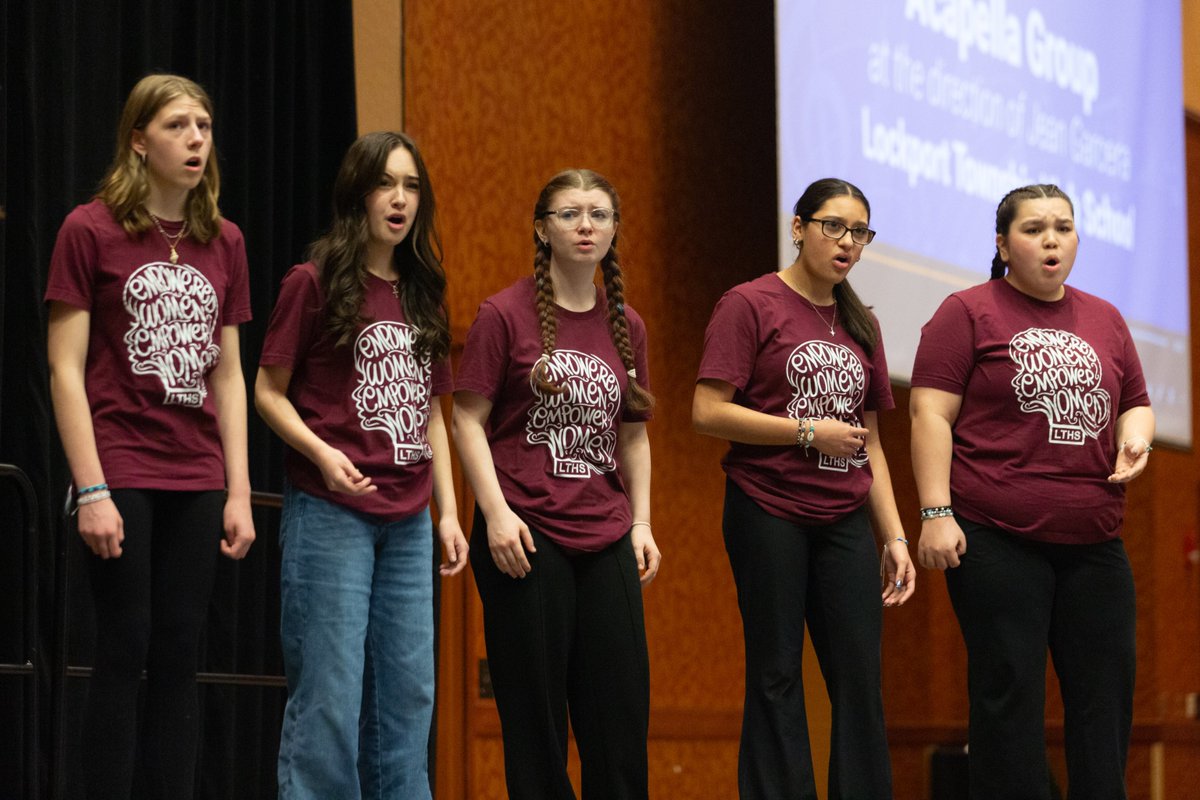 ilprincipals's tweet photo. No instruments. No distractions. Just pure talent. 🎶 Vocal Point A Capella Group from Lockport Township High School (at the direction of Jean Garcera) brought the kind of performance you feel. #ILWELLSummit https://t.co/hohLIQblfF