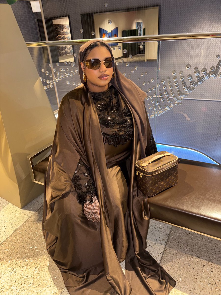 4DulaILive tweet media