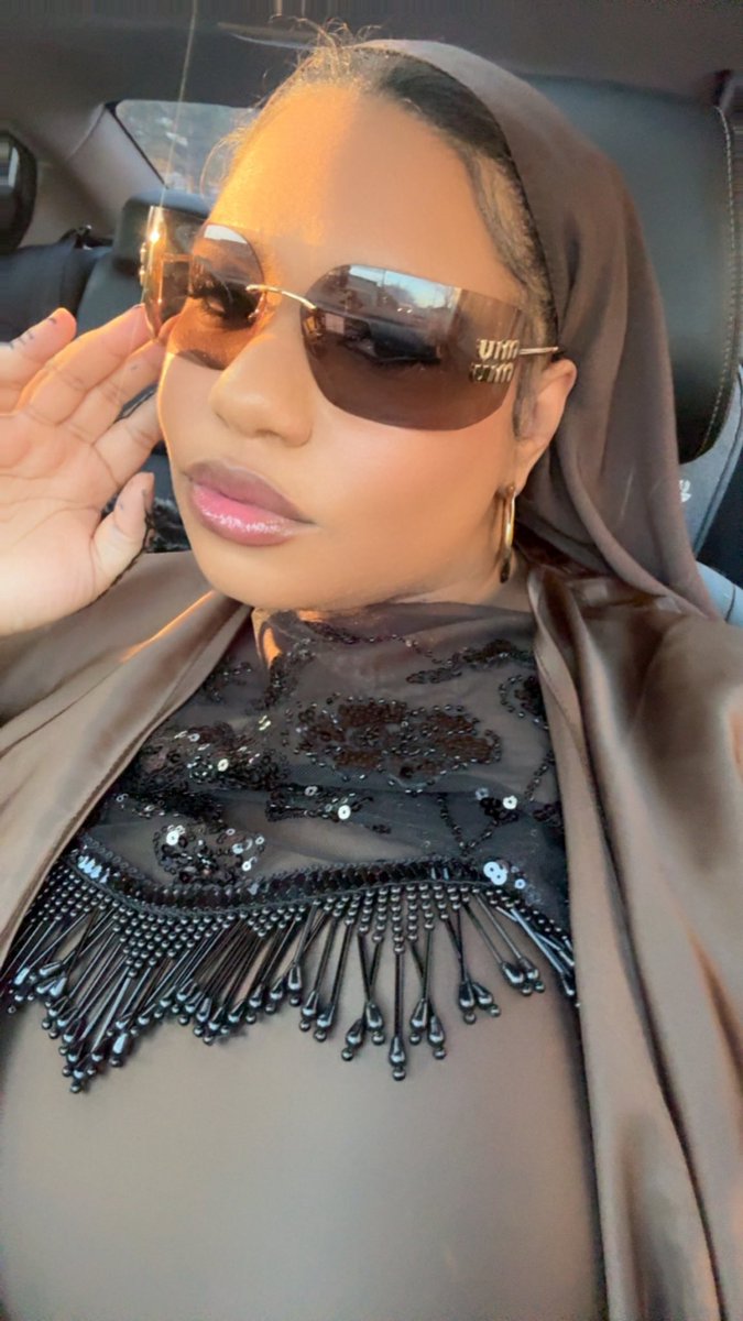 4DulaILive tweet media