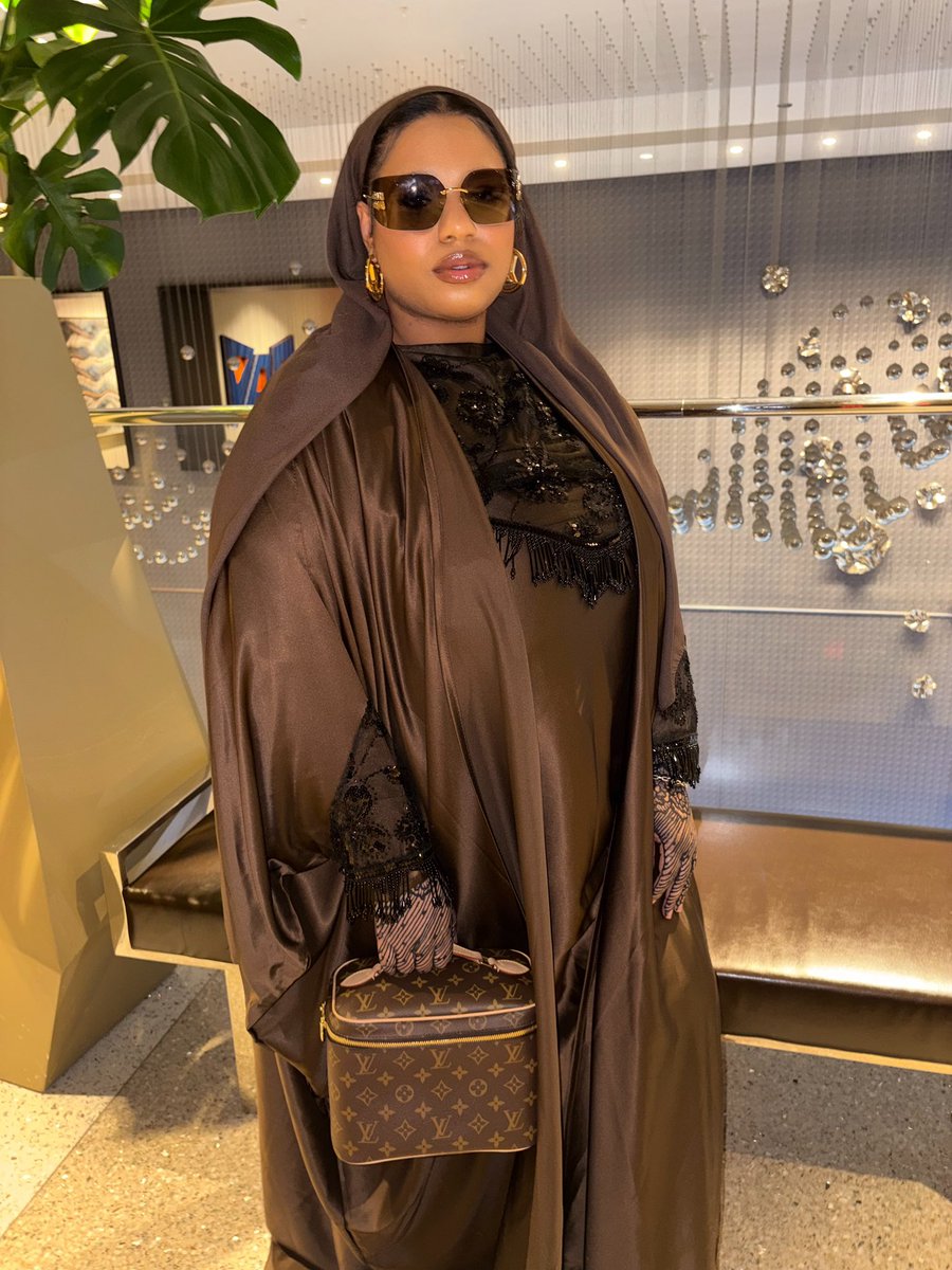 4DulaILive tweet media