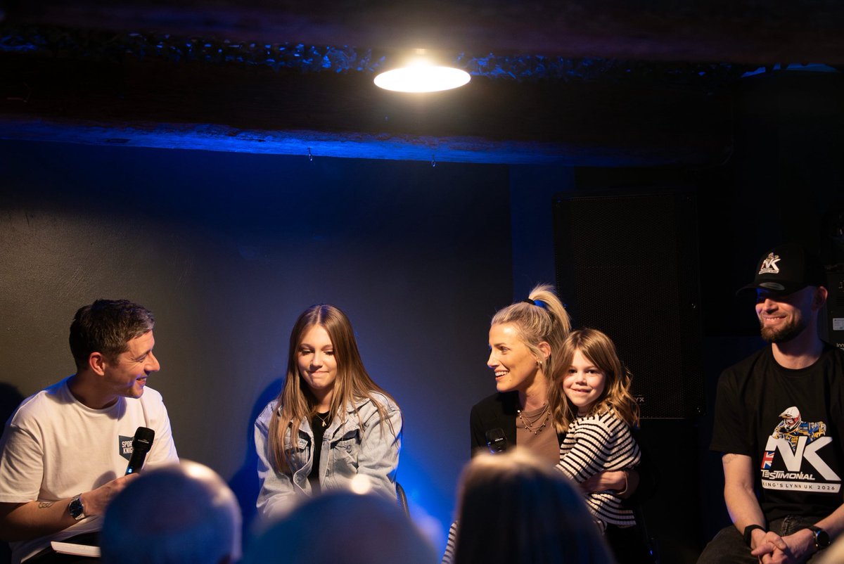 SportingKnights tweet media