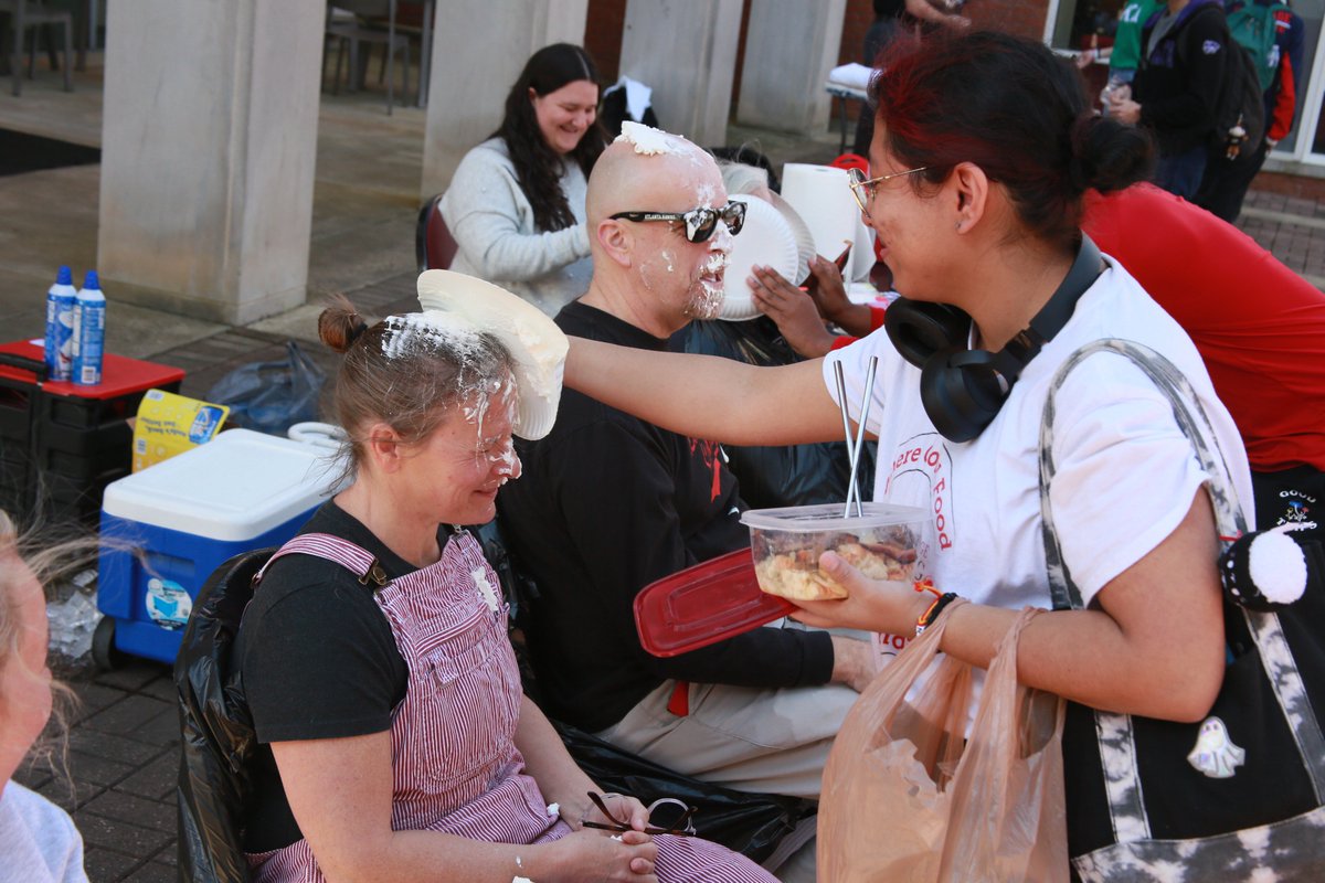 LaGrange  College tweet media