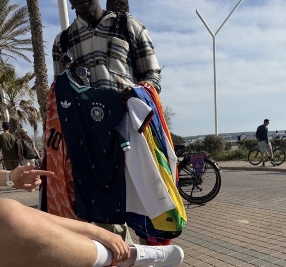 Julius Böhm tweet media