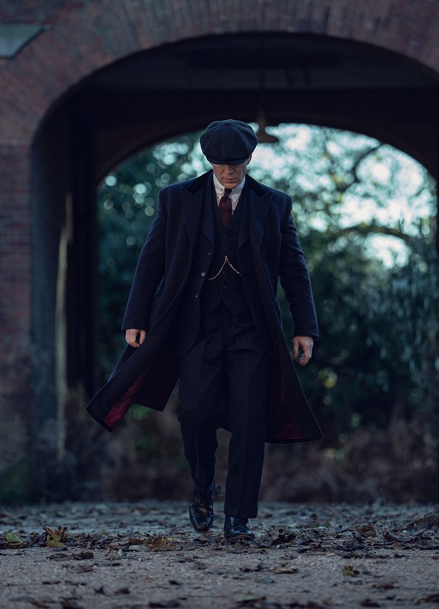 MA6NES1UM's tweet photo. For me, The Immortal Man story is not canon in the Peaky blinders saga. The original S6 ending was way better than this rushed crap. Imagine how bad the story must be when even Cillain Murphy couldn't save it. Poor guy just seemed to act for the sake of it.
LONG LIVE TOMMY SHELBY https://t.co/eV9SPy370Y