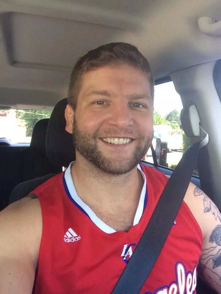 Male Central tweet media