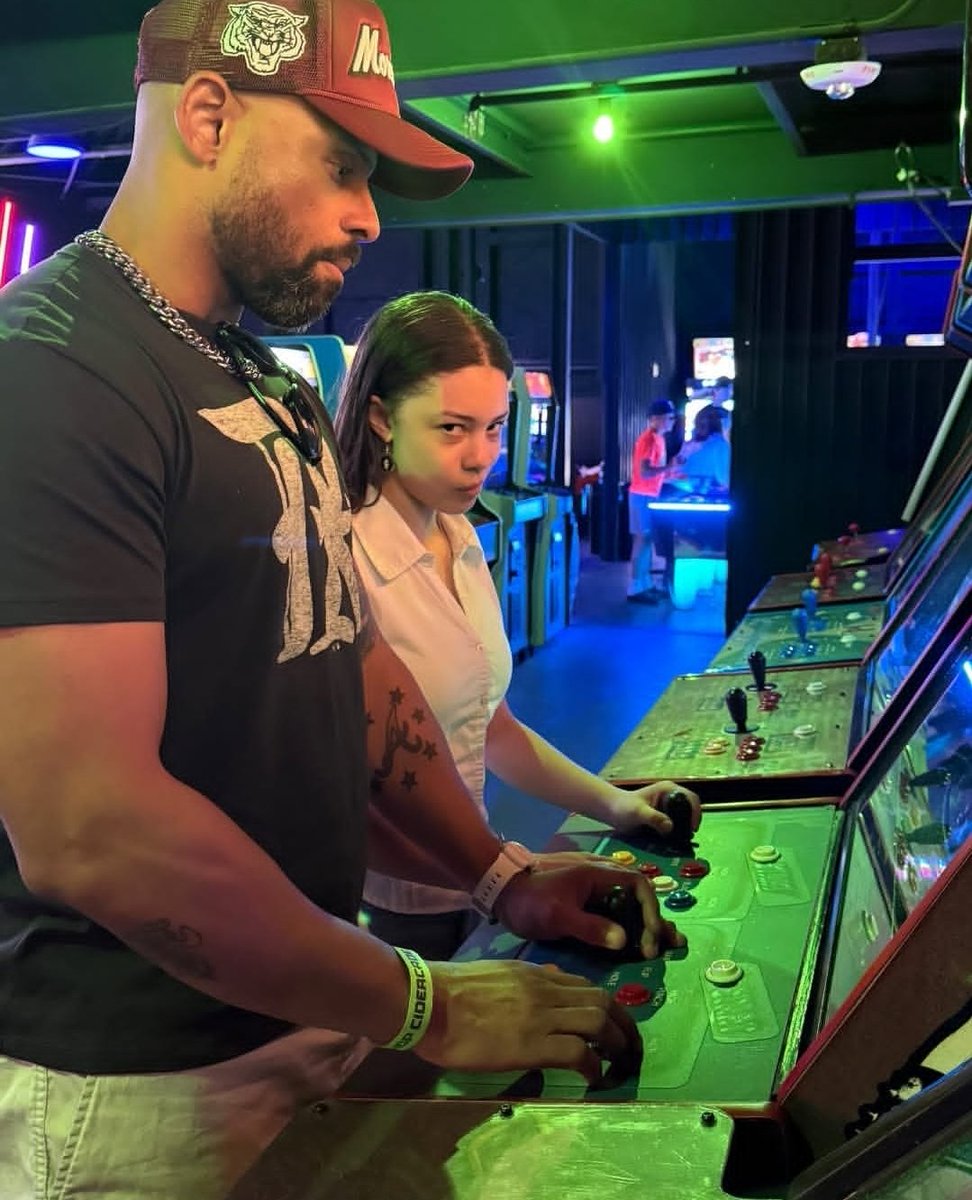 Charles A. Steward 🤙🏾🦍✊🏾🏋🏾‍♂️ tweet media