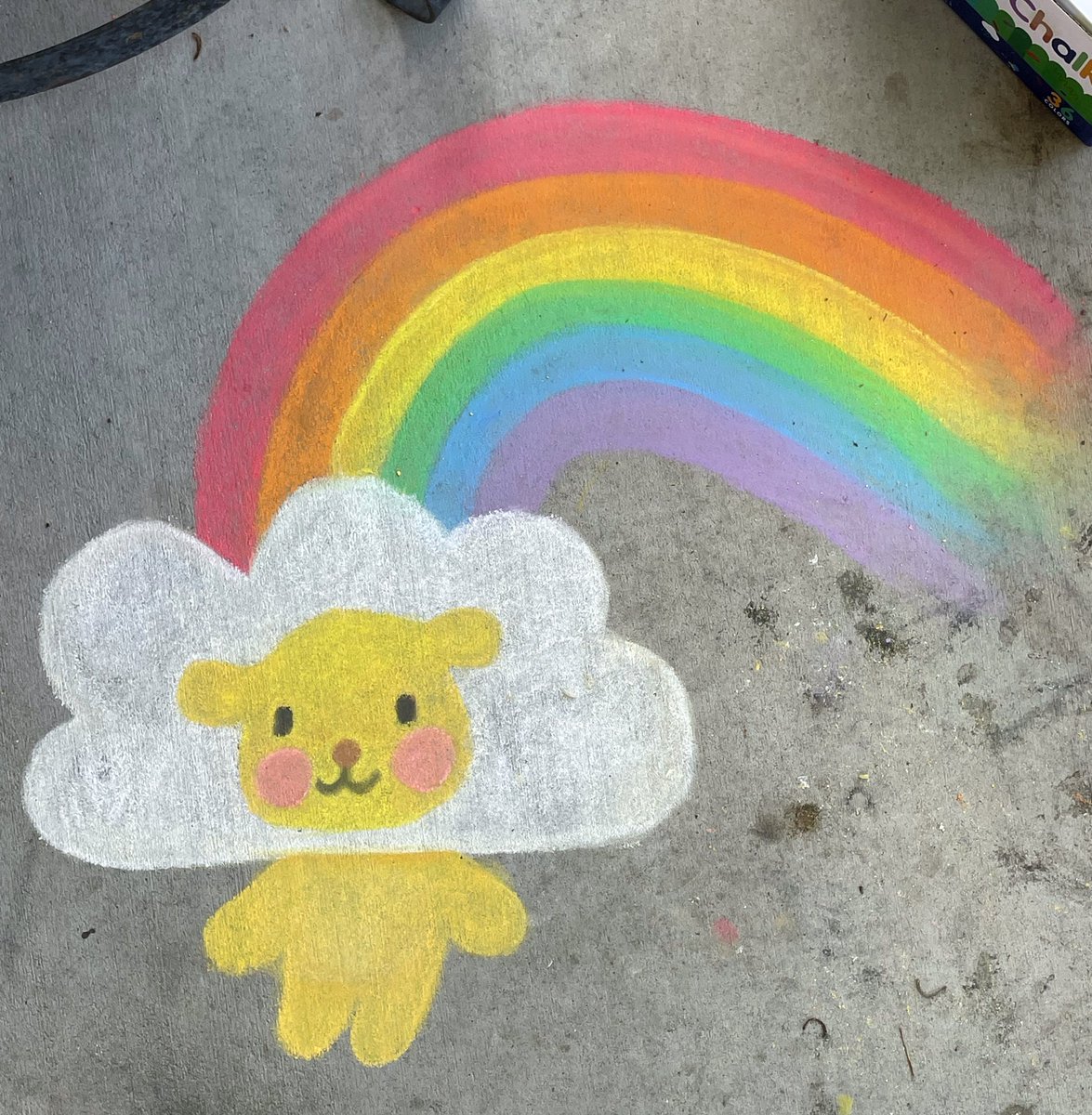 elle clover tweet media