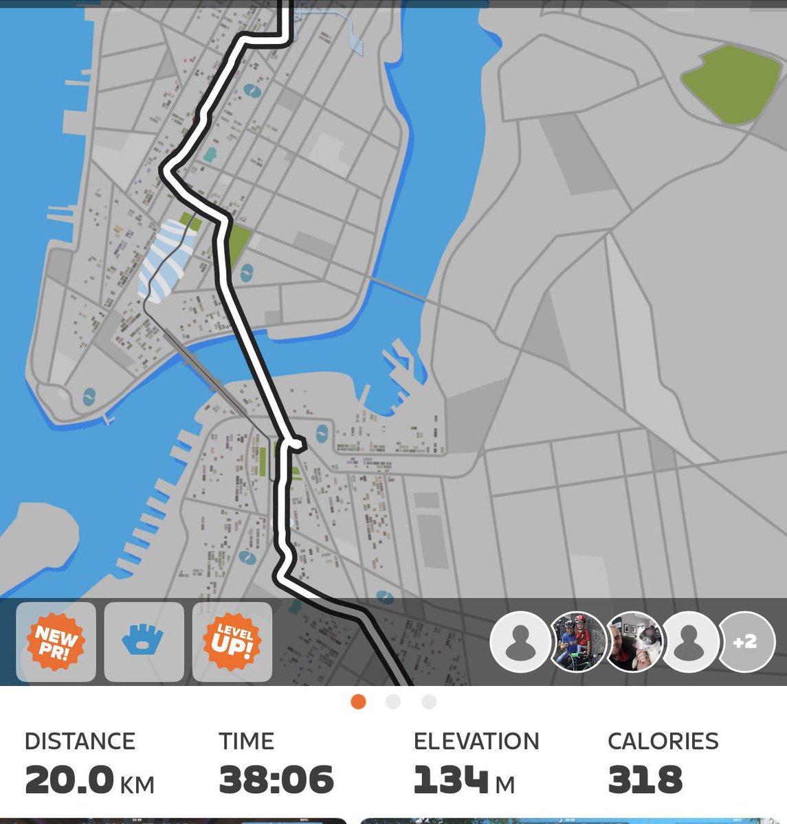Herkese sevdikleri ile sağlıkı, mutlu, sevinçli bayramlar dilerim. 🚴‍♂️