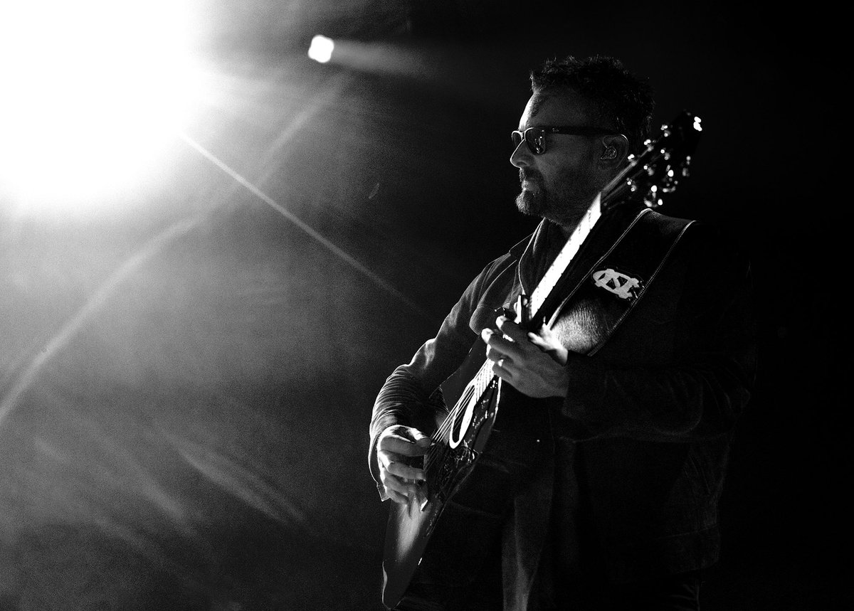 Eric Church tweet media