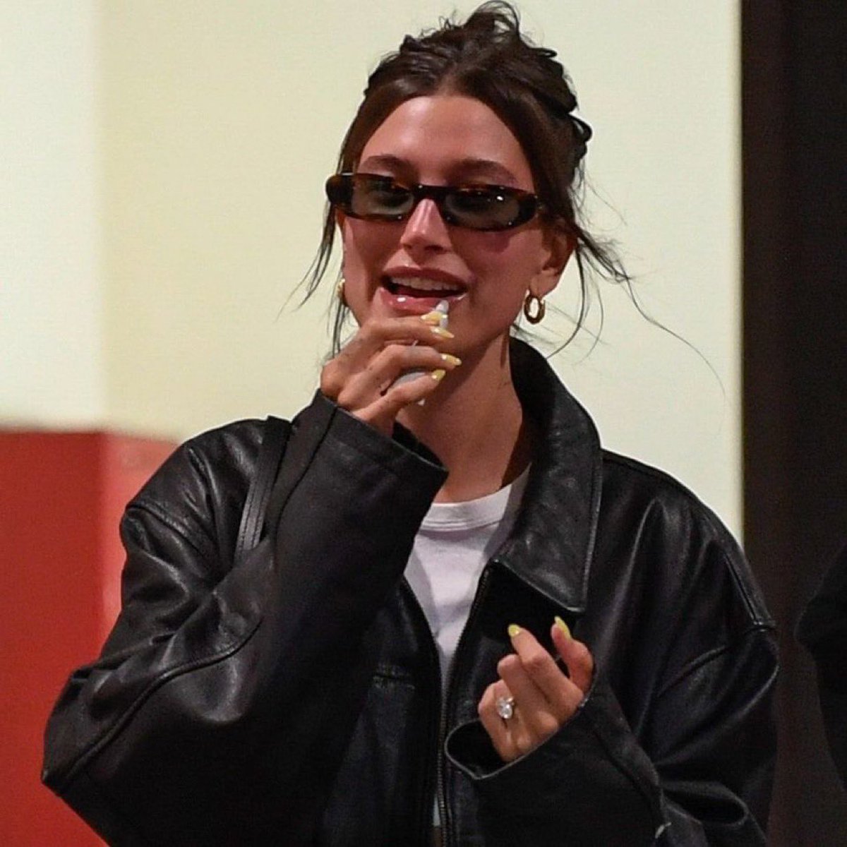 no one:

me every 5 min: