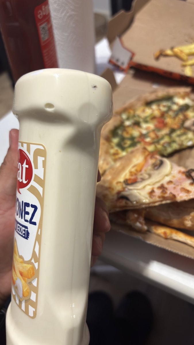 mustafuck tweet media