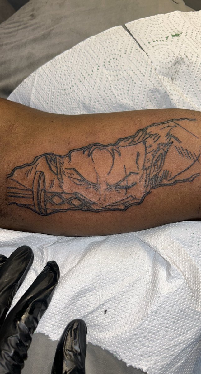 snipes.art 👨🏽🎨 tweet media