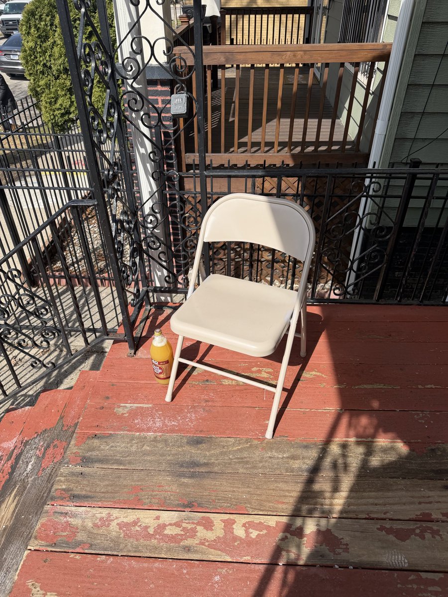 reef jerky tweet media