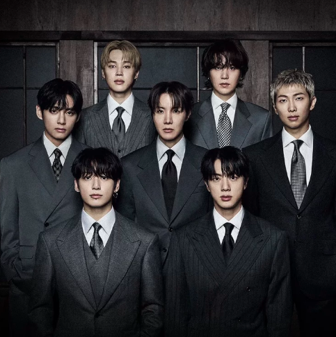 About Music tweet media